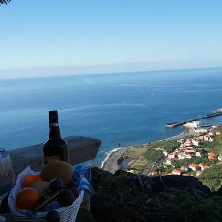 Tabua Suites Ii * Ribeira Brava