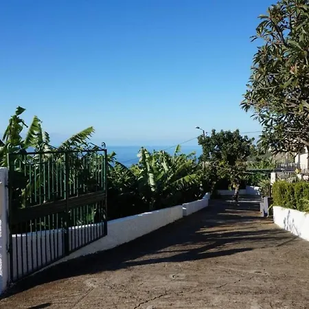 Tabua Suites Ii * Ribeira Brava