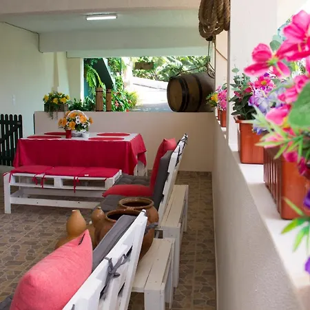 Tabua Suites Ii Hébergement de vacances *