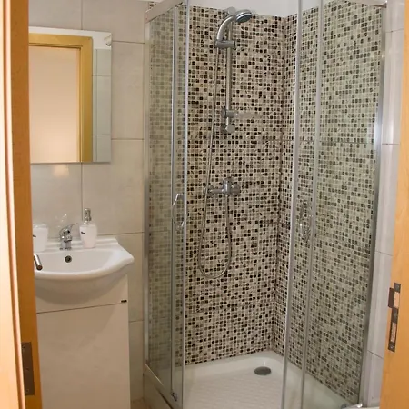 Tabua Suites Ii *